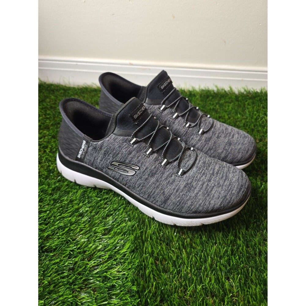 Skechers Summits Dazzling Haze Slip-Ins Women’s Size 9 Wide Fit
